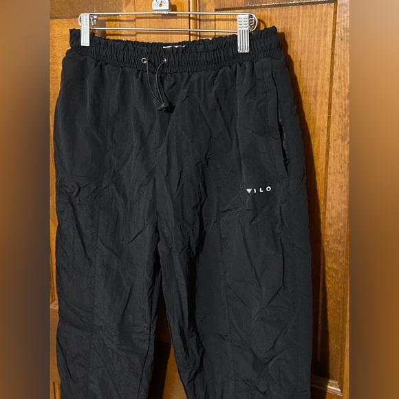 Wilo The Label Parachute Pant Black Nylon Jogger activewear Women's Size Large - Picture 3 of 13